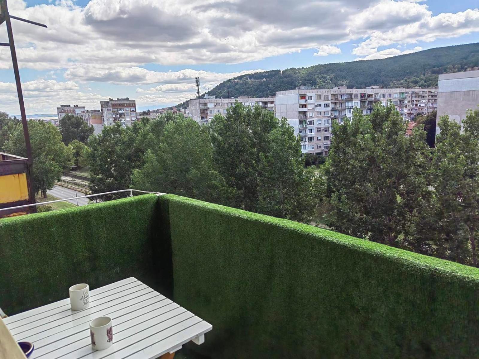 Alexander Apartments キュステンディル エクステリア 写真